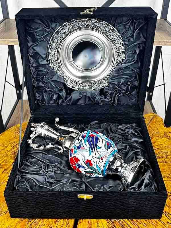 Ensemble de cruche “Printemps de Tulipe” en céramique d’Iznik – Cadeau d'art raffiné et symbolique - 3