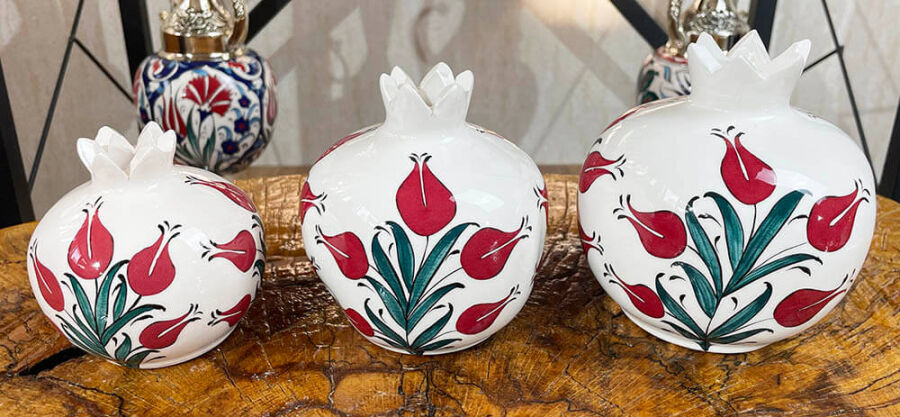 Ensemble de grenades Iznik aux motifs de tulipes - 2