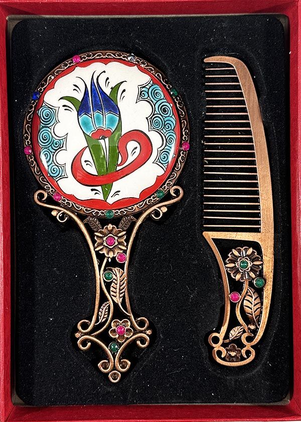Ensemble miroir et peigne Iznik tulipe et Vav - 1