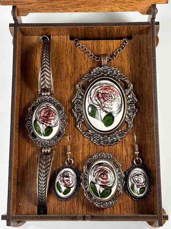 Eternal Love Rose Iznik Ceramic Jewelry Set - 2