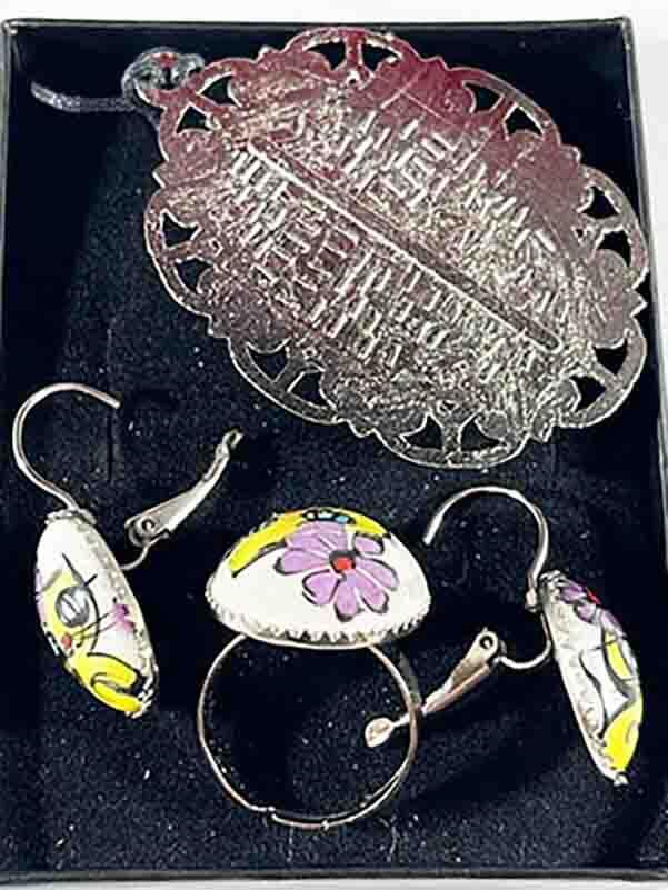Fancy Cat Ceramic Jewelry Set - 2