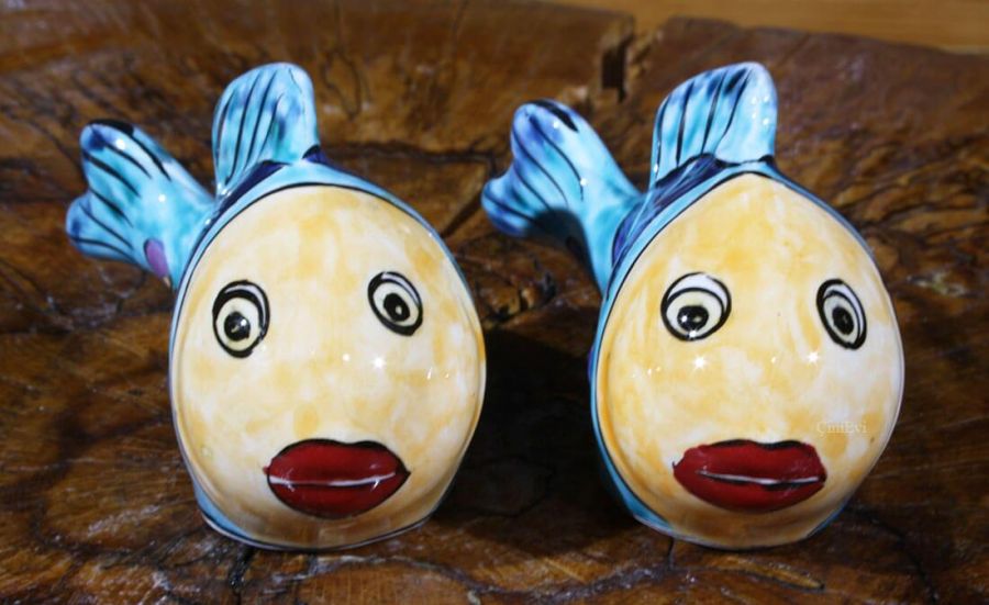 Figurines de carpes en céramique - 1