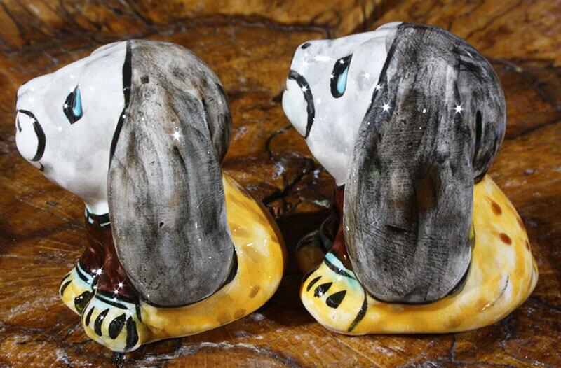 Figurines de chiens aux longues oreilles - 3