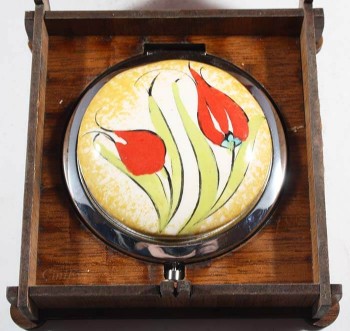 Reverse Flat Tulip Patterned Iznik Pottery Pocket Mirror - Çini Evi