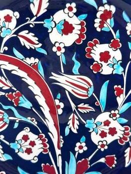 From Tradition to Future, Tulip and Hatayi Patterned Iznik Ceramic Plate - Çini Evi (1)