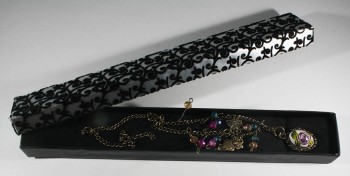 Fußkettchen mit Lila Rosenmotiv – Handgefertigte İznik-Keramik - Çini Evi (1)