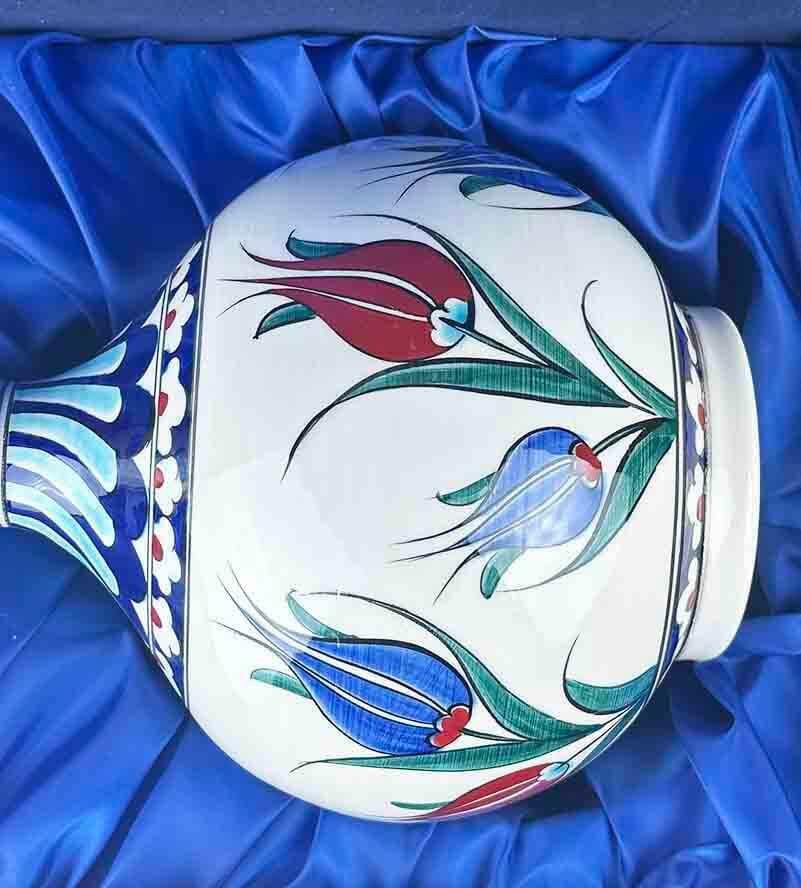 Geleneksel Lale Deseni – İznik Çini Vazo - 4
