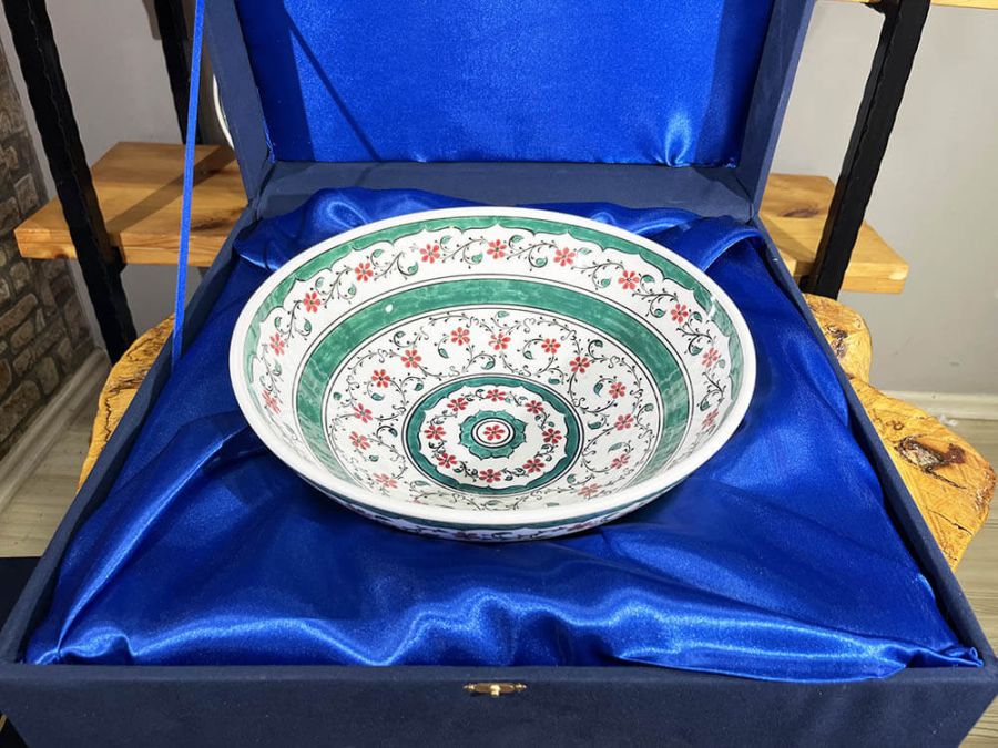 Iznik-Keramikschale mit Haliç-Muster, 30 cm - 4