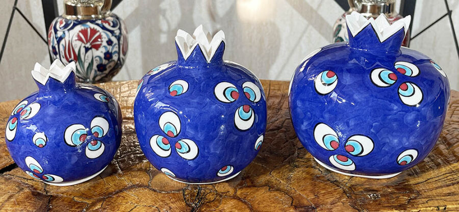 Granatapfel-Set mit blauem Grund Çintemani-Muster - 2