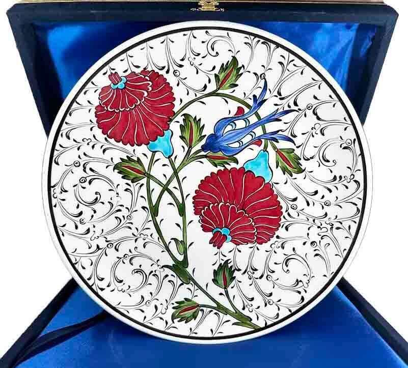Handgefertigter Iznik-Teller mit Haliç- und Granatapfelmotiv – 25 cm Spezialdesign - 1