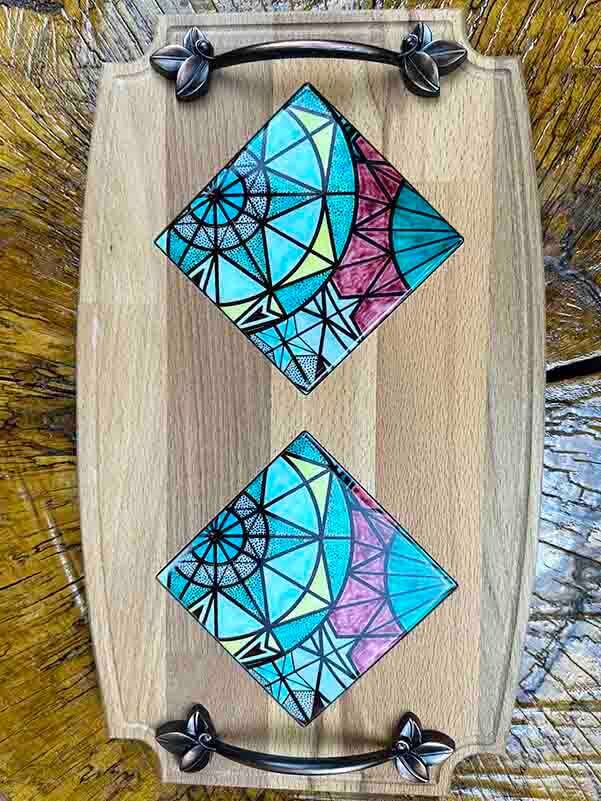 Holztablett mit geometrischem Muster – Ausdruck von Harmonie, Tiefe und spiritueller Symbolik im Iznik-Stil - 2