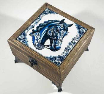 Horse Motif Wooden Box, Symbol of Strength and Loyalty - Çini Evi