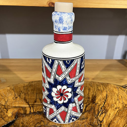 Huilier en céramique d’Iznik à motif étoile seldjoukide - 1
