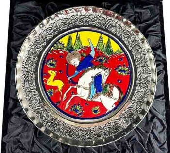 Hunting Scene Motif Silver Iznik Ceramic Plate - 3