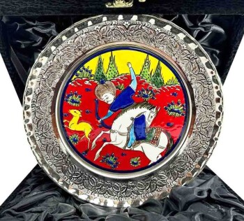 Hunting Scene Motif Silver Iznik Ceramic Plate - Çini Evi