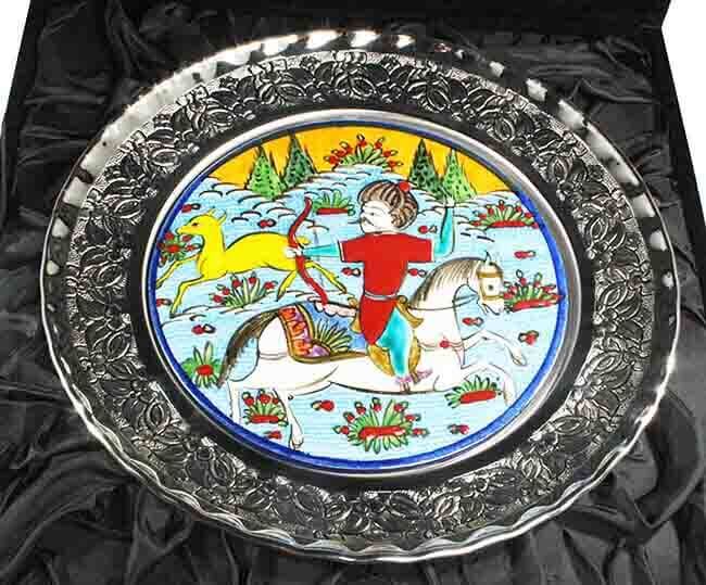 Hunting Scene Motif Silver Ceramic Plate - 3