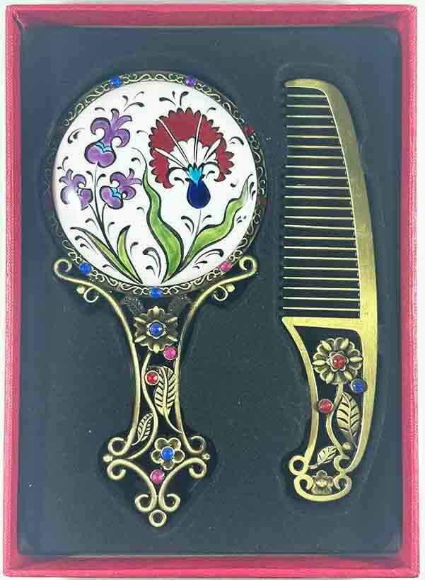 Hyacinth and Carnation Mirror and Comb Set - 1