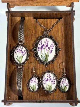Hyacinth Motif Iznik Ceramic Jewelry Set - 2