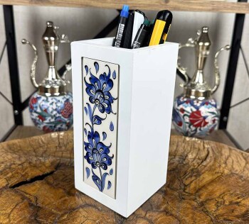 İznik Baharı – İznik Çinili Ahşap Kalemlik - Çini Evi