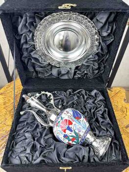 Iznik Ibrik mit Tulpen- und Nelkenmuster – Handgefertigt, 30 cm - Çini Evi (1)