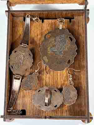 İznik Keramik Schmuckset mit Nelkenmotiv – Perfektes Geschenk zum Jahrestag - 3