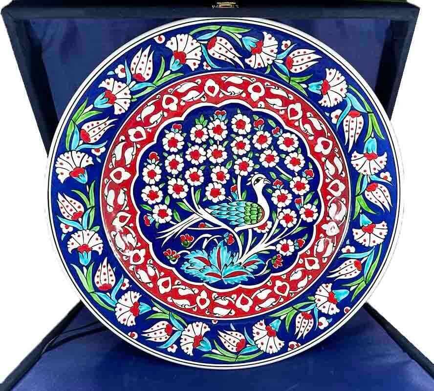 Iznik Keramikteller 30 cm – Cennet Bahçesi Motiv mit Pfau, Tulpe, Granatapfel & Hyazinthe - 1