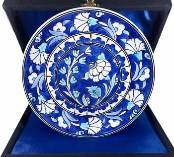Iznik-Keramikteller mit blauem Nelkenmotiv 18 cm - Çini Evi