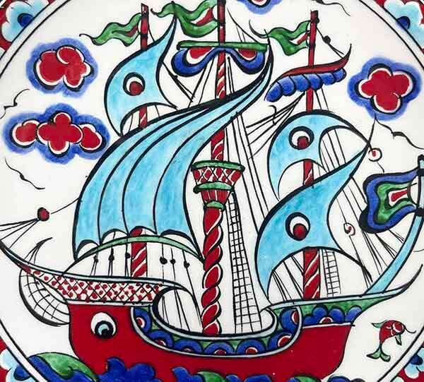 Iznik-Keramikteller mit Galeonenmotiv und türkisfarbenen Segeln 18 cm - 3