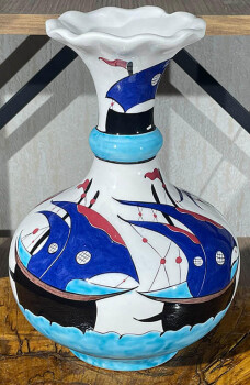 Kalyon Desenli İznik Çini Vazo - Çini Evi (1)