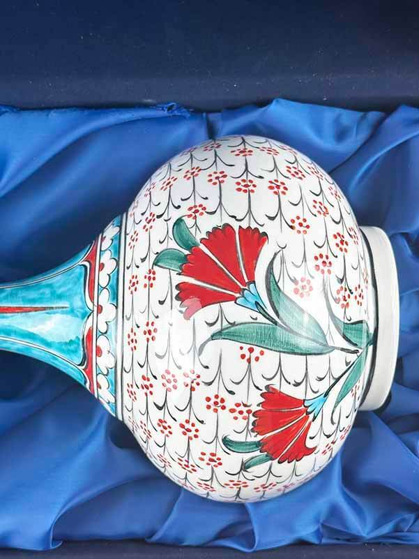 Karanfilgarten Iznik-Keramikvase – Kunst und Eleganz vereint - 2