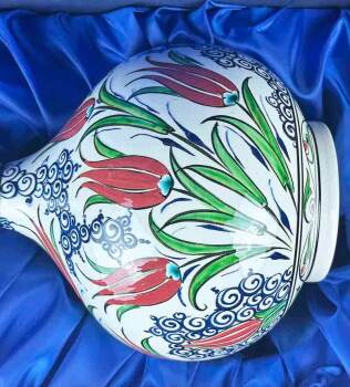 Klassische Tulpen – Iznik-Keramikvase - 3