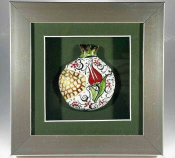 Lale ve Bereket – İznik Çinili Nar Plaket - Çini Evi