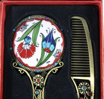 Lale ve Karanfil Çini Makyaj Aynası - Çini Evi