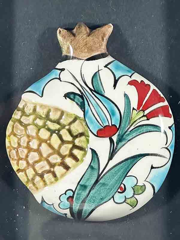 Lale ve Karanfil – İznik Çinili Nar Plaket - 2