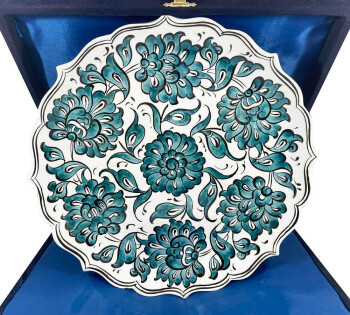Lotus Çiçeği Motifli 25cm İznik Çini Tabak - Çini Evi