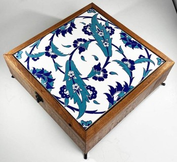 Lotus Pattern Wooden Watch Box - Çini Evi
