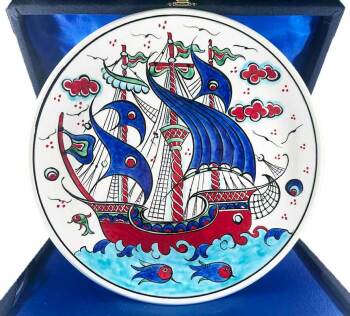 Marina Hediyesi – Kalyon Desenli İznik Çini Tabak - Çini Evi
