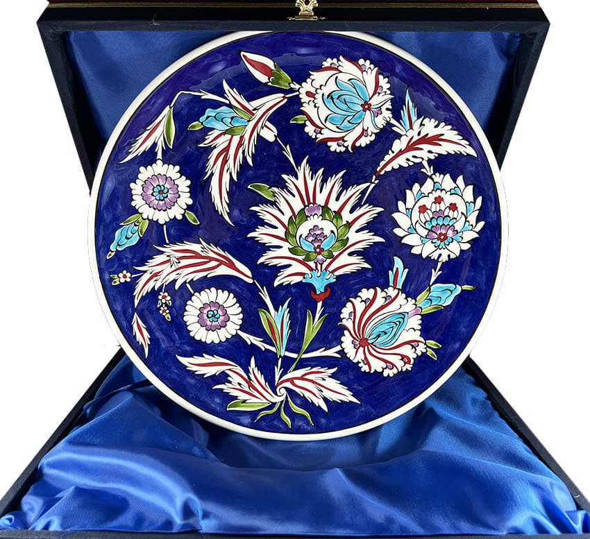 Mavi Zemin Üzerine Çiçek Desenli Vip Çini Tabak - 1