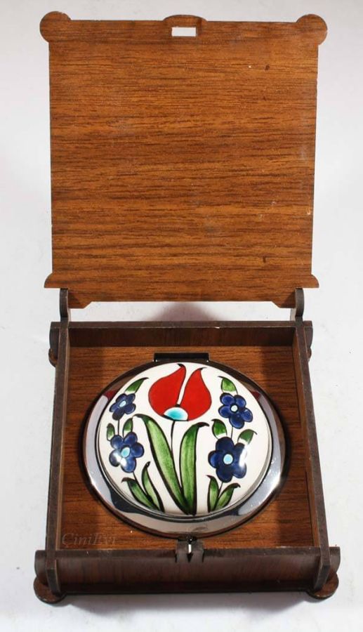 Miroir de maquillage motif jardin fleuri - 3