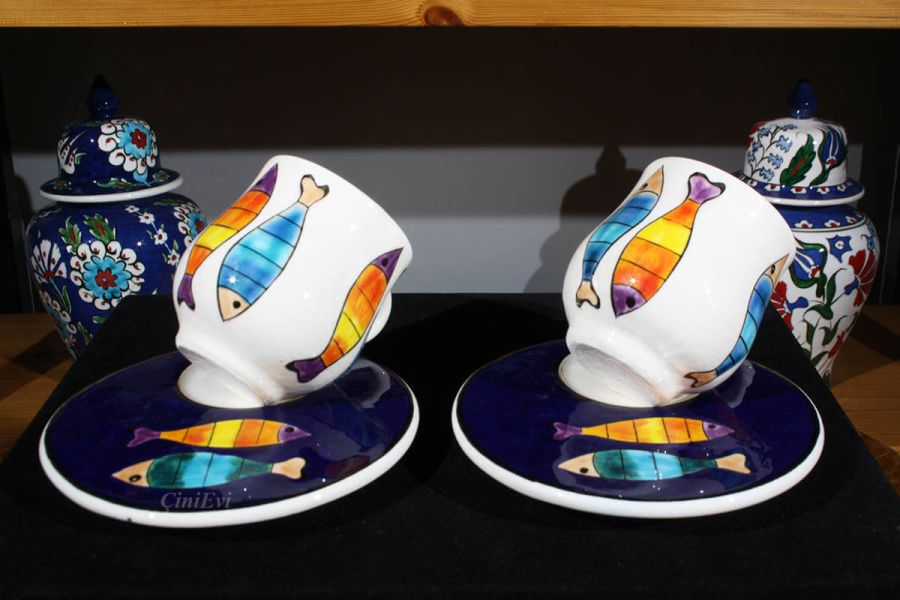 Modern Desen Balık Motifli Kahve Seti - 1