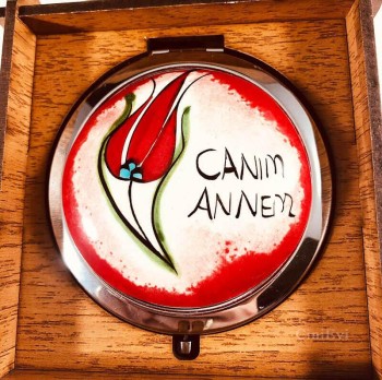 My dear mother pottery hand mirror - Çini Evi