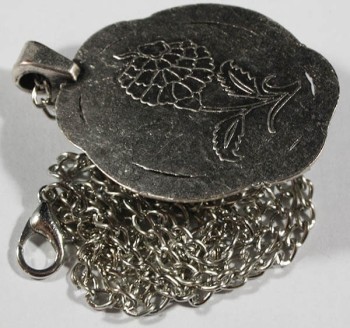 Necklace Tip With Herbal Pattern - Çini Evi (1)