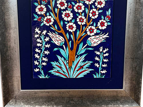 Panneau en céramique d’Iznik à motif arbre de vie - 3