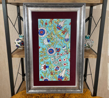 Panneau en céramique d’Iznik passe-partout fond turquoise - Çini Evi