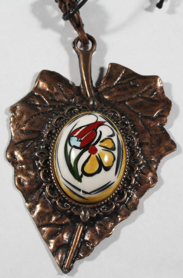 Pendentif en céramique d’Iznik motif printemps - 1