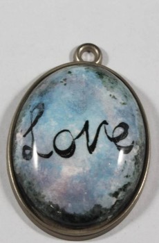 Pendentif Love en céramique d’Iznik - 1