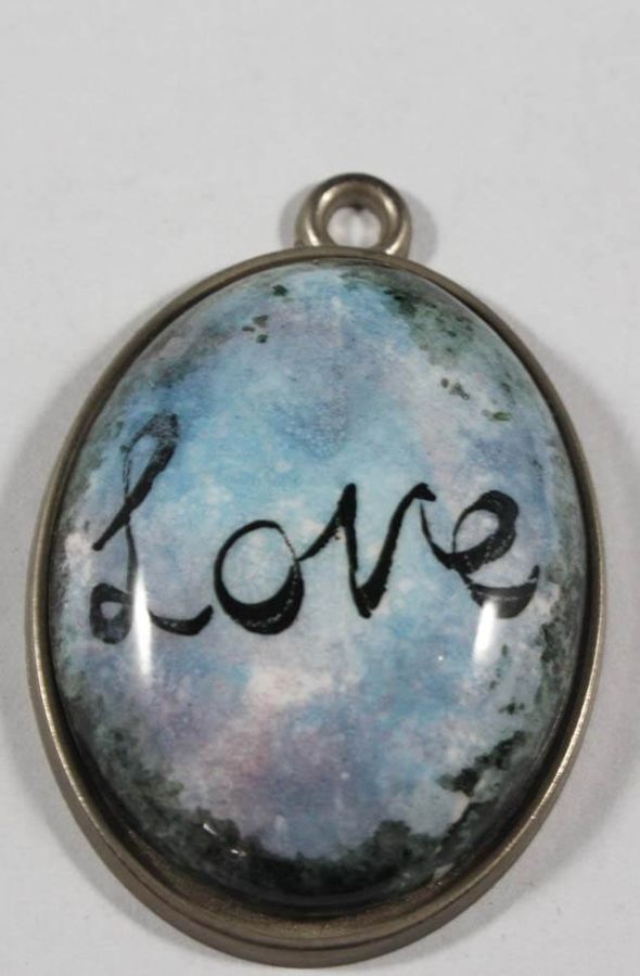 Pendentif Love en céramique d’Iznik - 1