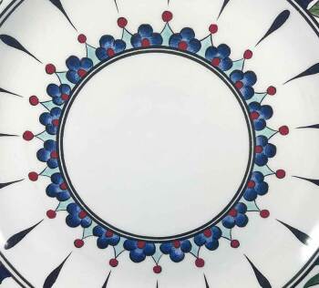 Personalized Office Gift – Tulip Motif Iznik Ceramic Plate - Çini Evi (1)