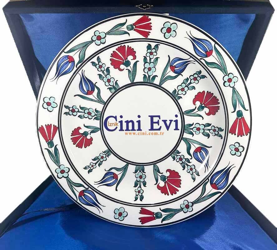 Personalized Tulip and Carnation Pattern Iznik Ceramic Plate - 1
