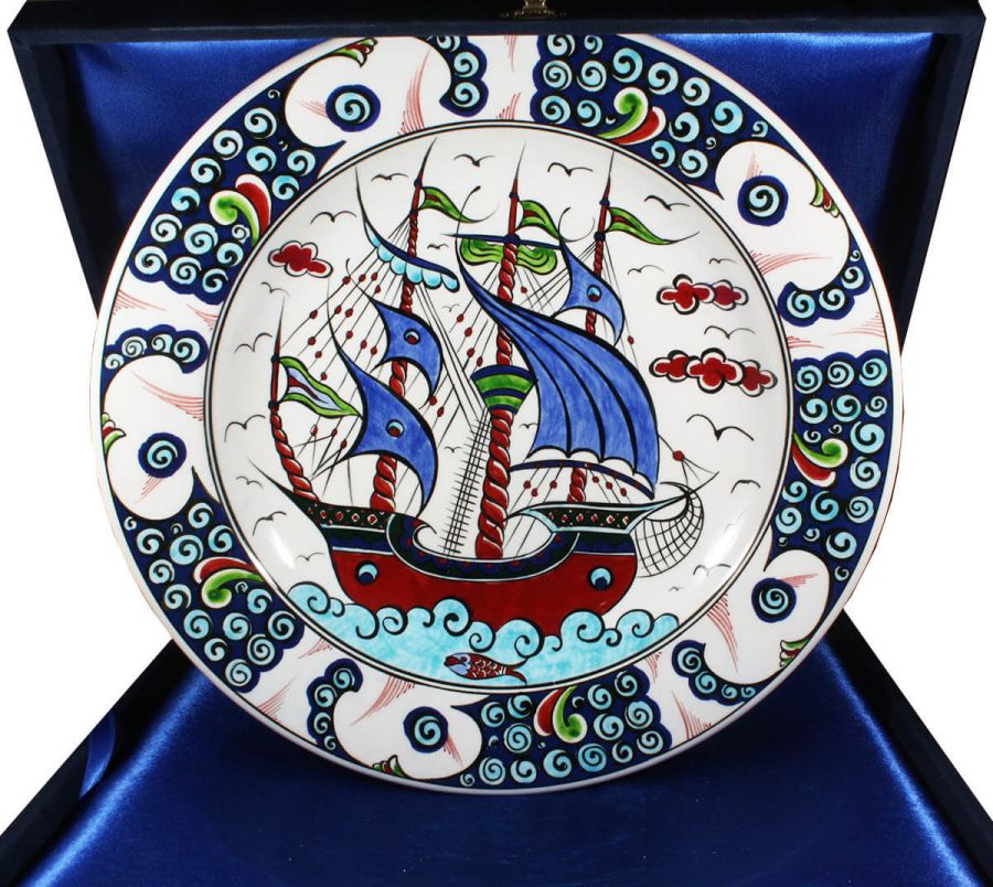 Piri Reis Galleon Iznik Pottery Plate de Pottery 30 cm - 1